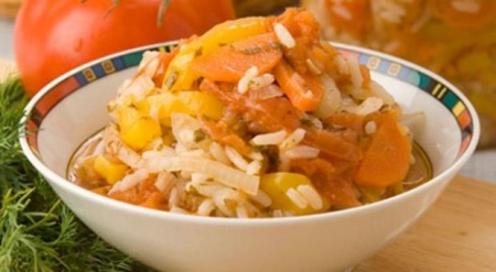 Рецепт - Салат с рисом на зиму