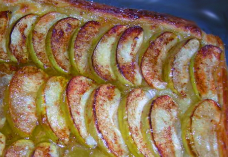 Рецепт - Яблочный пирог с морковью