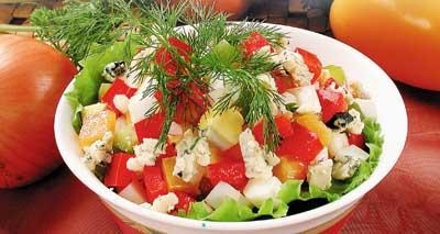 Рецепт - Яичный салат со сладким перцем и рокфором