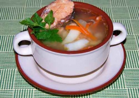 Рецепт - Суп из консервированной горбуши