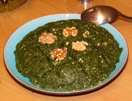 Рецепт - Пхали из шпината с грецкими орехами