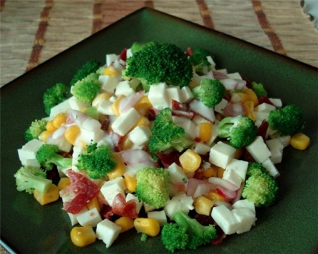 Рецепт - Салат из брокколи
