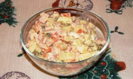 Рецепт - Оливье с помидорами