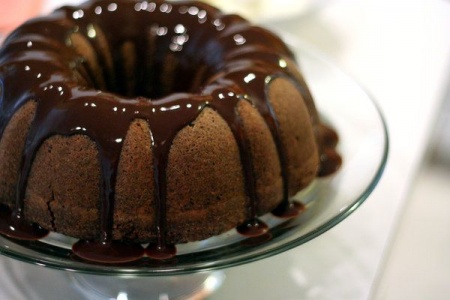 Рецепт - Шоколадный кекс с черносливом