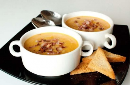 Рецепт - Суп-пюре гороховый с беконом, гороховый суп пюре