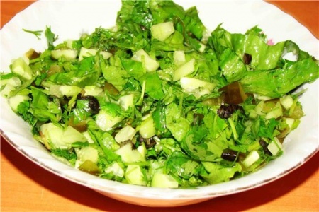 Рецепт - Салат из крапивы