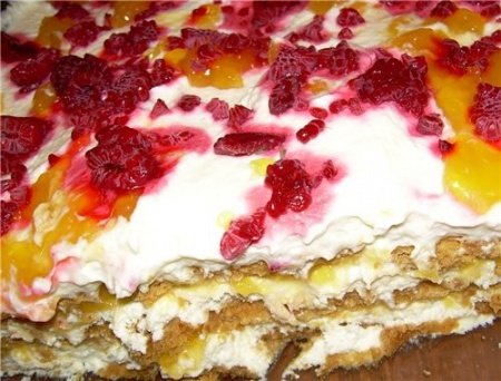 Рецепт - Малиново-творожный пирог