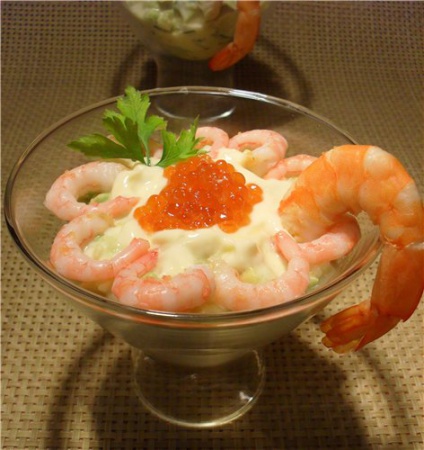 Рецепт - Новогодний салат с морепродуктами