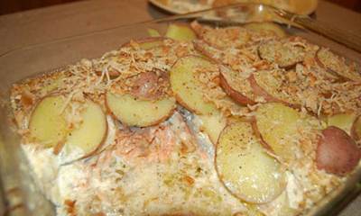 Рождественский рецепт - Запеканка из лосося под картофелем