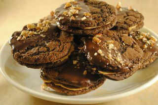 Рецепт - Печенье-сэндвичи шоколадные с арахисовым маслом